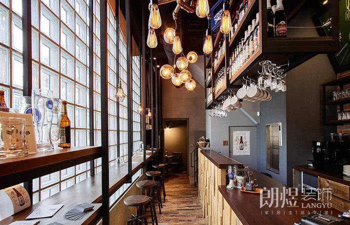 工業(yè)飯店裝修風格圖片